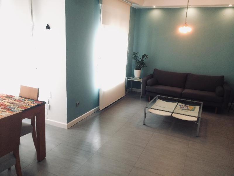 サラゴサDos Torres Puerta Del Carmen - Moderno Y Espacioso En El Centroアパートメント 部屋 写真